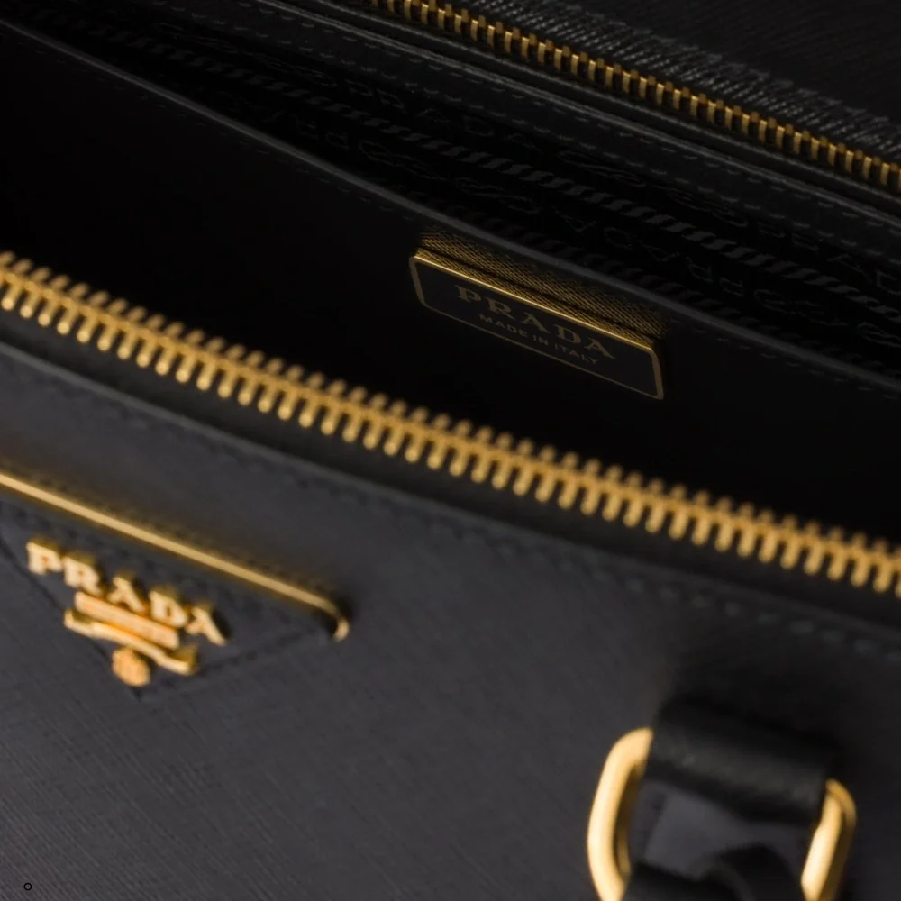 Authentic Prada large Saffiano Leather Bag -  (Retails for $5100) - Picture 5 of 16